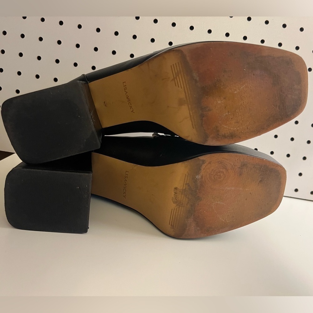 Lisa Vicky NOW Platform Loafer Pumps Black & Gold Medallion, Block Heel, Size 8 - Picture 14 of 16